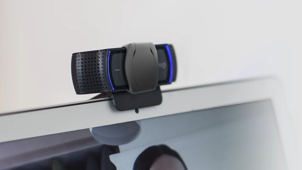 Webcam 1080p para reuniões