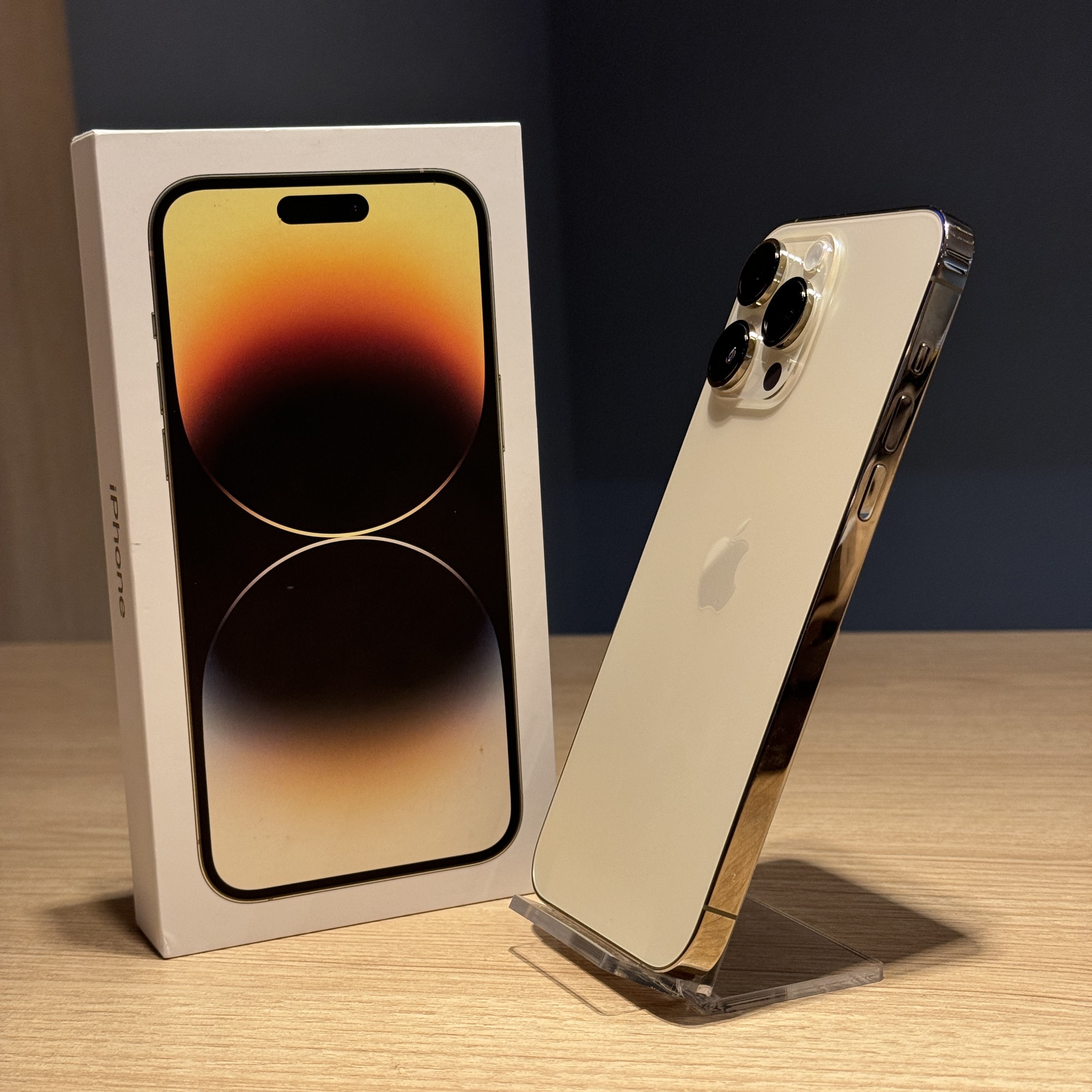iPhone 14 Pro Max Dourado em 2026: ainda vale o preço?
