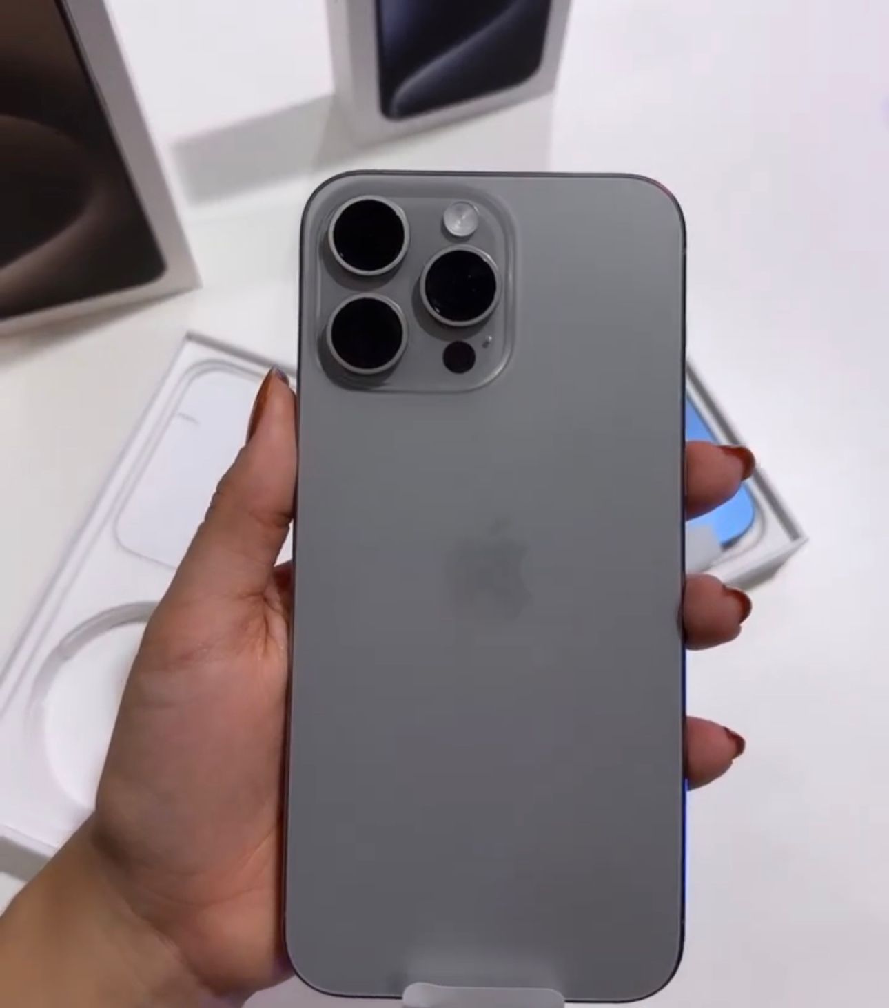 iphone 15 pro max no paraguai