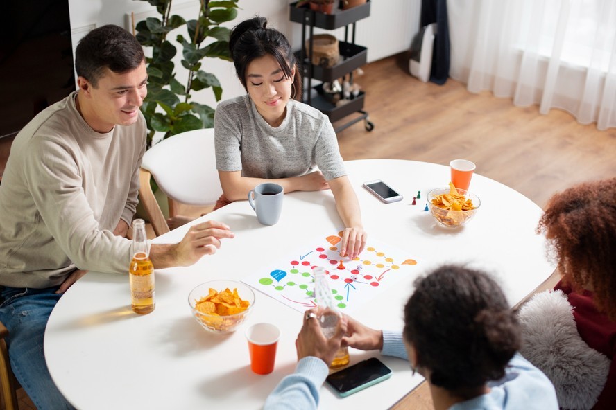 jogos de festa com amigos