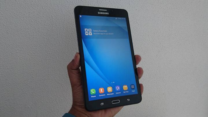 Samsung Galaxy J7 Nel