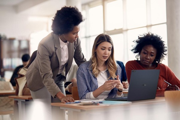 primeiras impressões laptop corporativo